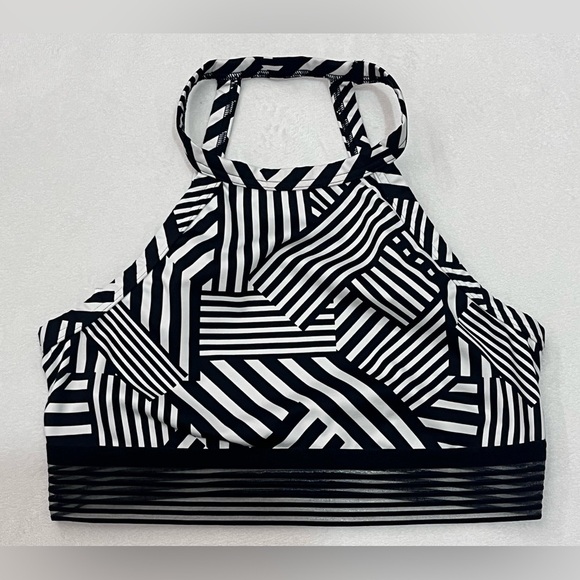 Victoria Sport Other - Victoria Sport Secret Black & White Geometric Striped Halter Sports Bra Medium